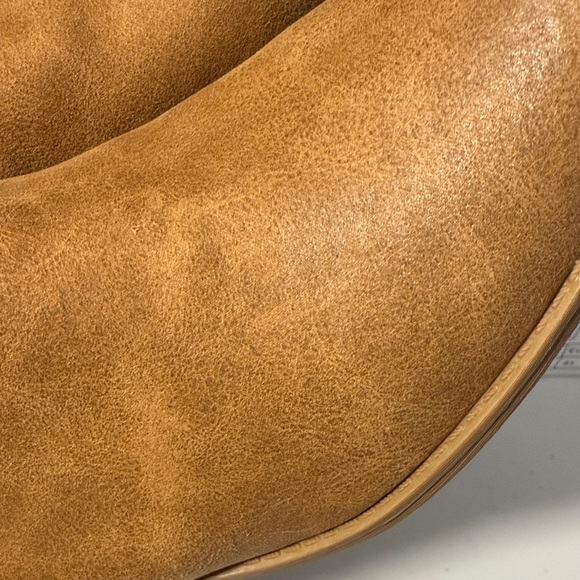 Qupid Camel Ankle Booties - Picture 9 of 9